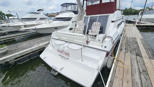 Slide: The Image of Carver Yachts 3467 Santego 1989 - 4