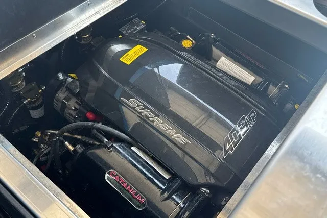 Slide: The Image of Supreme ZS232 2019 - 6