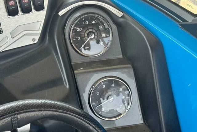Slide: The Image of Supreme ZS232 2019 - 18