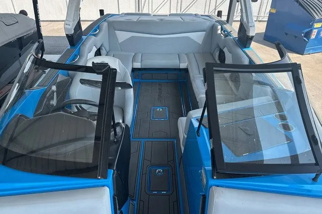 Slide: The Image of Supreme ZS232 2019 - 8