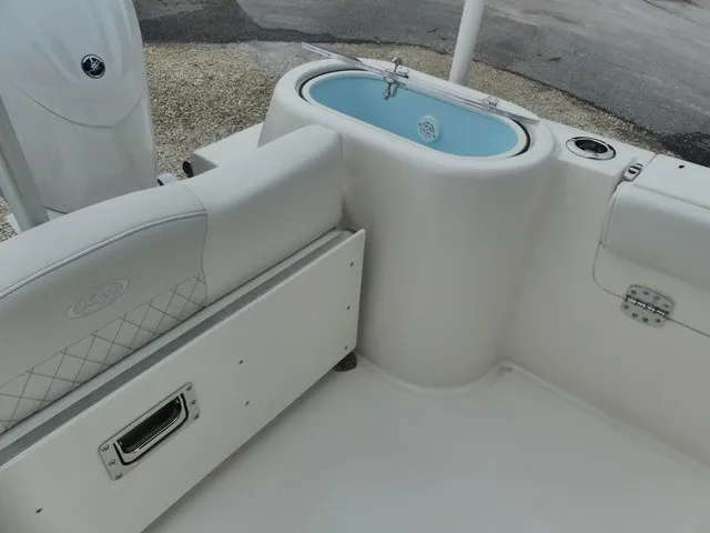 Slide: The Image of Key West 260 Center Console 2026 - 7