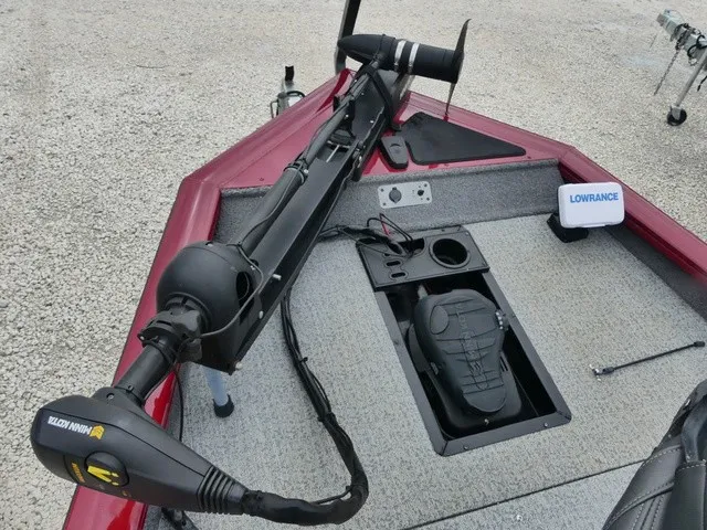 Slide: The Image of Tracker Pro Team 175 TXW 2020 - 9