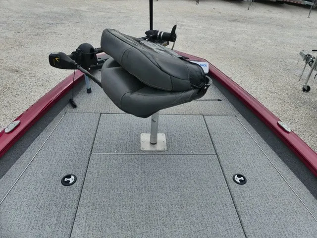 Slide: The Image of Tracker Pro Team 175 TXW 2020 - 8