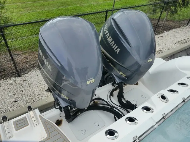Slide: The Image of Sea Fox 328 Commander 2021 - 4