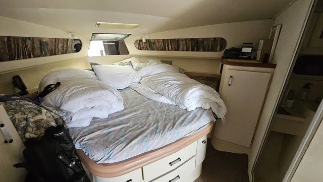 Slide: The Image of Carver Yachts 3467 Santego 1989 - 17