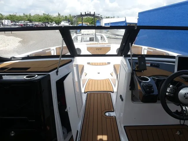 Slide: The Image of Yamaha 222SD 2025 - 16
