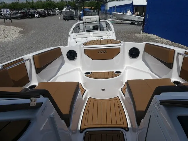 Slide: The Image of Yamaha 222SD 2025 - 17