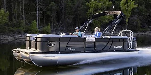 The Image of Landau Island Breeze 23C Sport Rear Lounge Tritoon Powere 2026 - 1