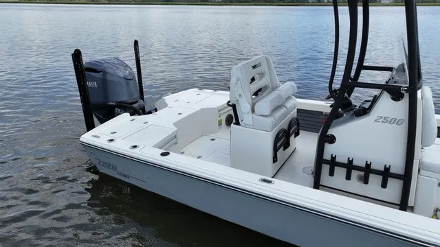 Slide: The Image of Pathfinder 2500 Hybrid 2025 - 4