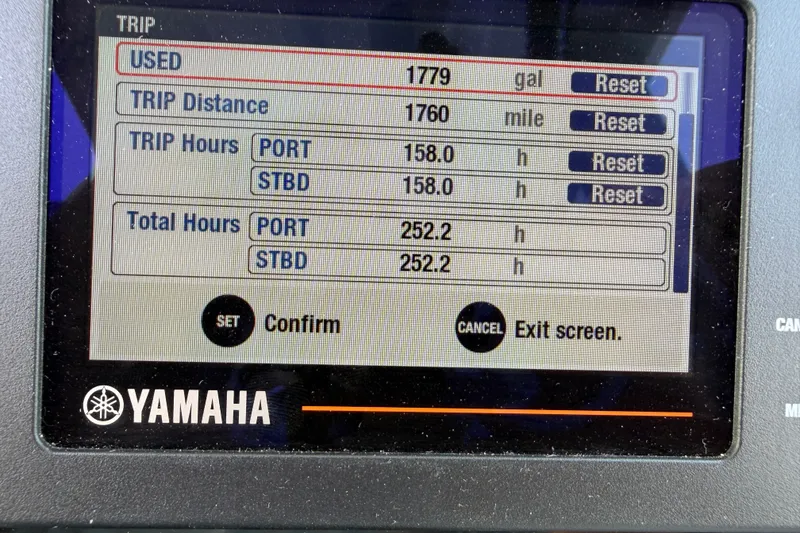 Slide: The Image of Yamaha display showing trip data for Jeanneau NC Sport 895, 2020 model. - 49