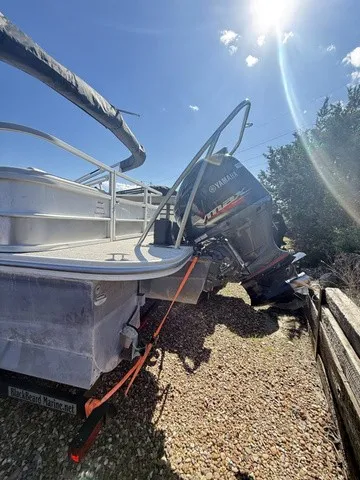 Slide: The Image of G3 322 SS SALTWATER SERIES Pontoon Pontoon/Tritoon Tr 2021 - 7