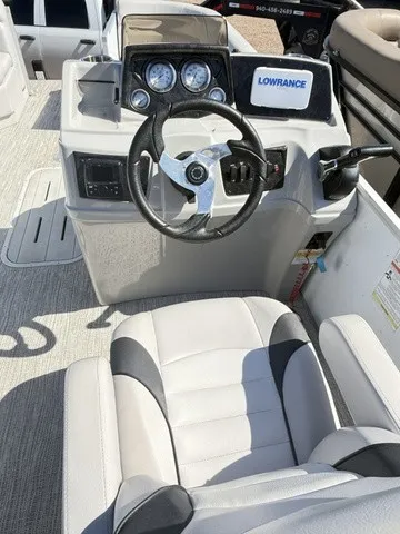 Slide: The Image of G3 322 SS SALTWATER SERIES Pontoon Pontoon/Tritoon Tr 2021 - 25