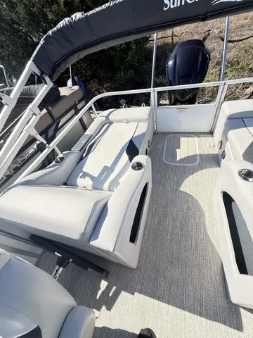 Slide: The Image of G3 322 SS SALTWATER SERIES Pontoon Pontoon/Tritoon Tr 2021 - 16