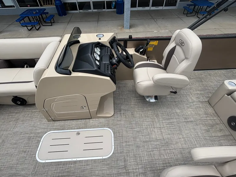 Slide: The Image of Bentley Pontoons 223 Legacy Swingback 2027 - 19