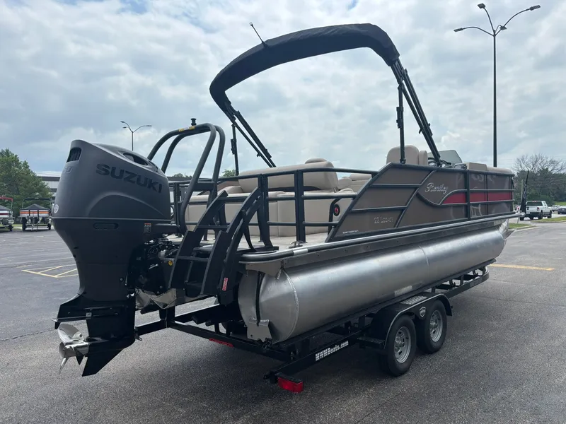 Slide: The Image of Bentley Pontoons 223 Legacy Swingback 2027 - 6