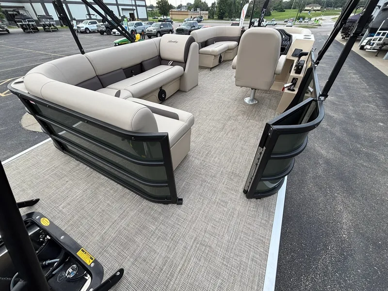 Slide: The Image of Bentley Pontoons 200 LEGACY CRUISE XL 2027 - 31