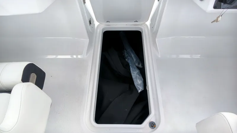 Slide: The Image of Stingray 20 SBX 2027 - 16