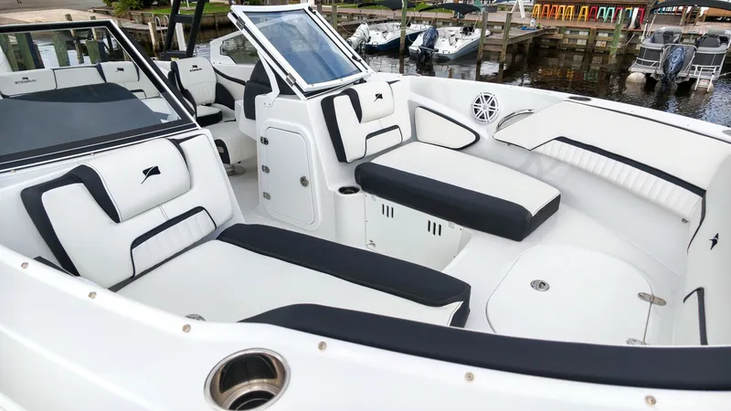 Slide: The Image of Stingray 20 SBX 2027 - 8