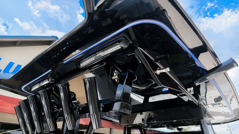 Slide: The Image of Tidewater 330CC 2027 - 22
