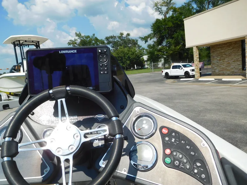 Slide: The Image of Ranger Z520 DC 2011 - 19