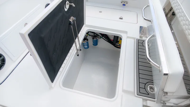 Slide: The Image of Tidewater 330CC 2027 - 11