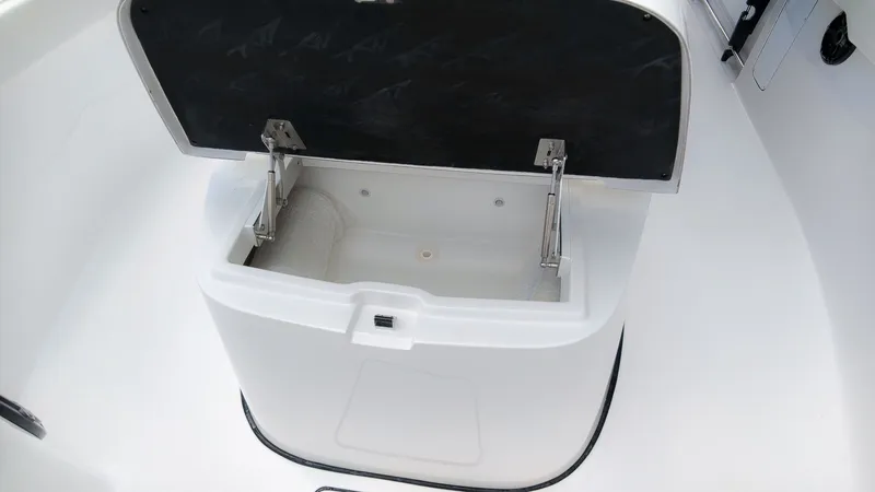Slide: The Image of Tidewater 330CC 2027 - 34