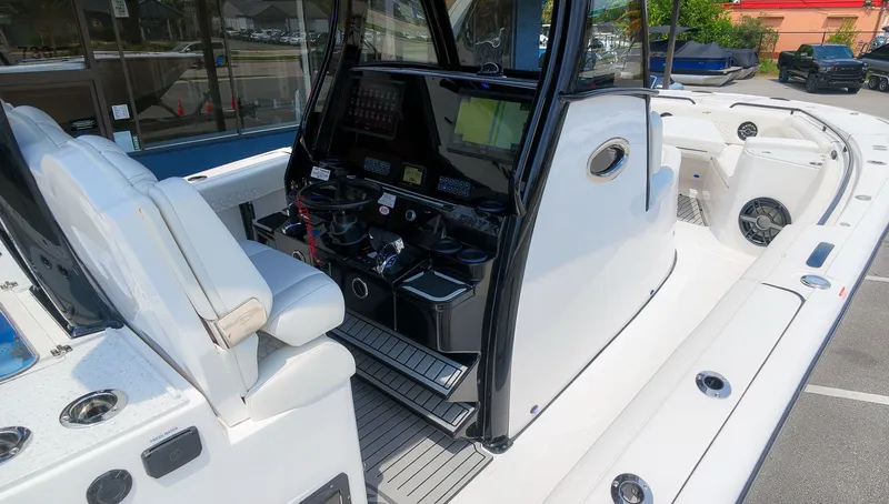 Slide: The Image of Tidewater 330CC 2027 - 21