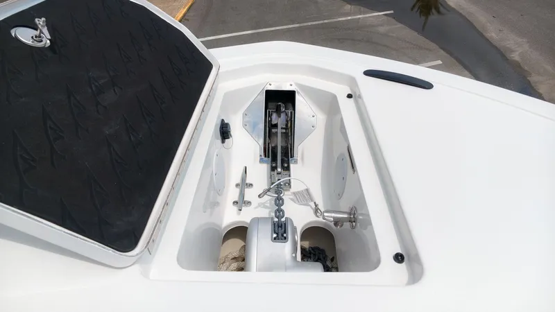 Slide: The Image of Tidewater 330CC 2027 - 31