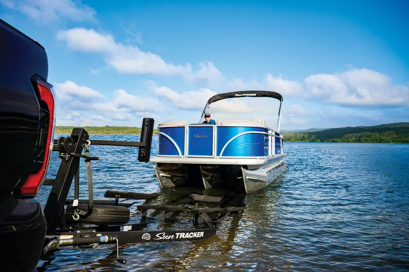Slide: The Image of Sun Tracker Party Barge 22 RF XP3 2026 - 82