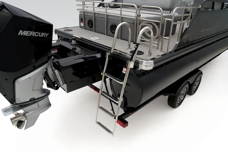 Slide: The Image of Regency 230 LE3 Sport 2025 - 43