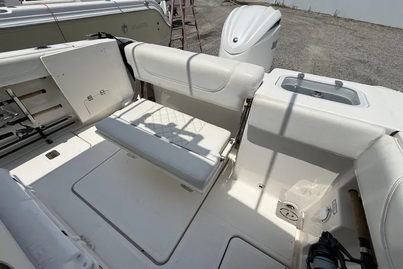 Slide: The Image of Pursuit S 248 Sport - 14