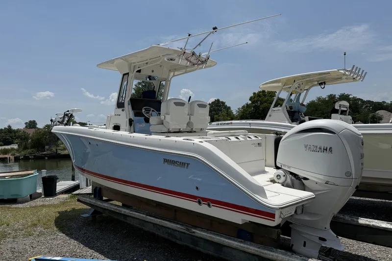 Slide: The Image of Pursuit S 248 Sport - 2
