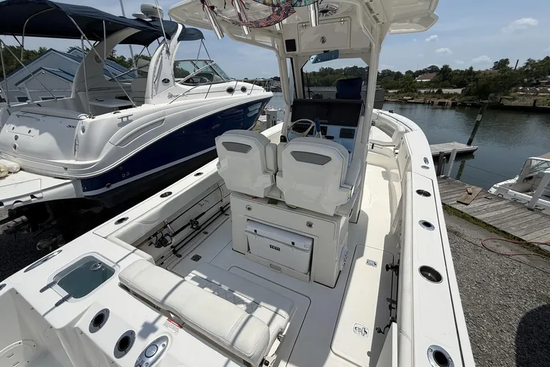 Slide: The Image of Pursuit S 248 Sport - 4