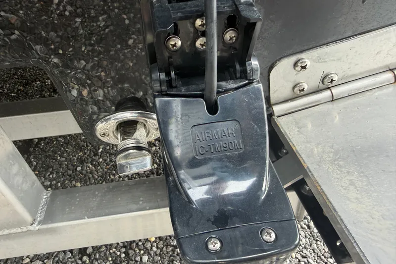Slide: The Image of Transducer mounted on Skuta 24 Cat 2027 boat, featuring Airmar technology. - 18
