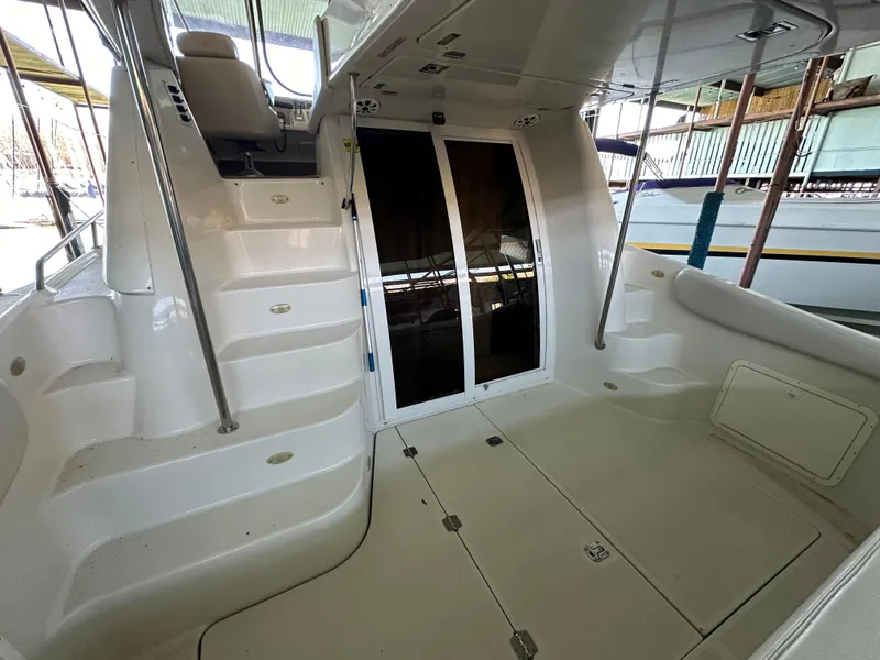 Slide: The Image of Cockpit, Sliding Door Cabin Entry - 16