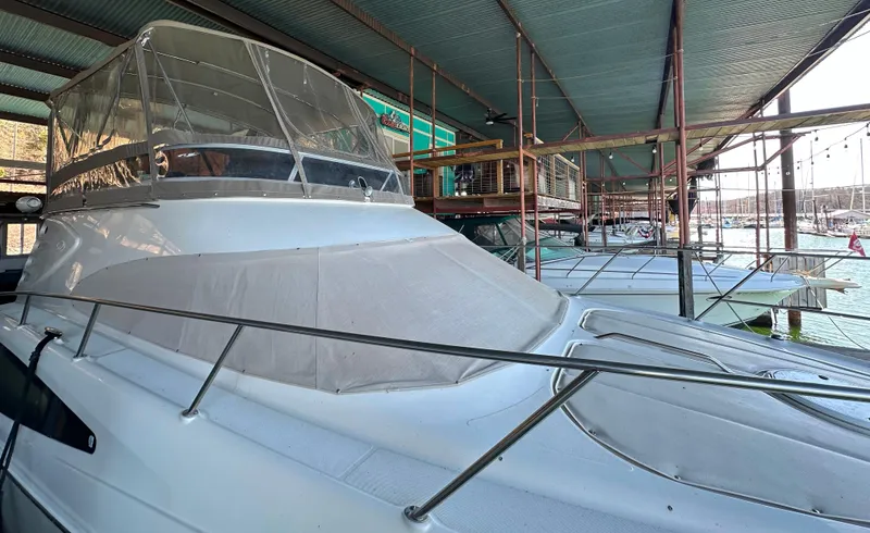 Slide: The Image of Window Cover, Full bridge Enclosure - 12