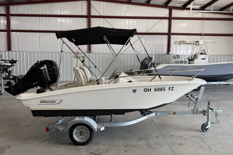 The Image of Boston Whaler 130 Super Sport 2021 - undefined
