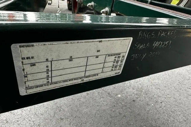 Slide: The Image of Label on a Chris-Craft 200 Bowrider SS trailer, 1999 model, with handwritten notes. - 37