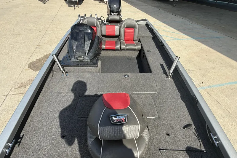 Slide: The Image of 2018 Ranger RT188C fishing boat interior with seating and steering console. - 10