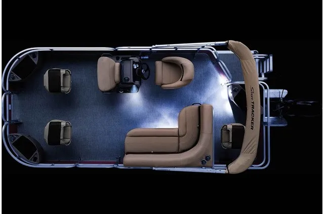 Slide: The Image of Sun Tracker Bass Buggy 18 DLX 2022 - 19