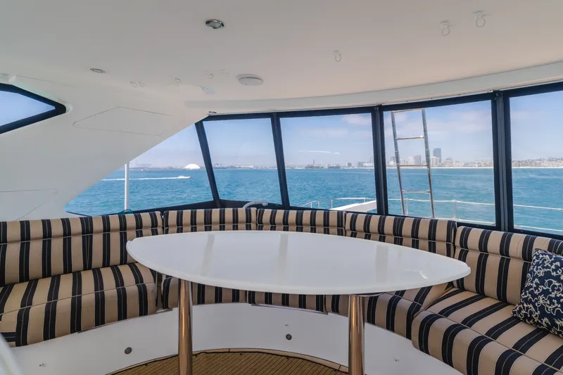 Slide: The Image of Ocean Alexander 68 MOTOR YACHT 2010 - 51