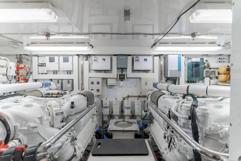 Slide: The Image of Ocean Alexander 68 MOTOR YACHT 2010 - 67