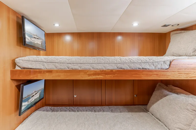 Slide: The Image of Ocean Alexander 68 MOTOR YACHT 2010 - 59