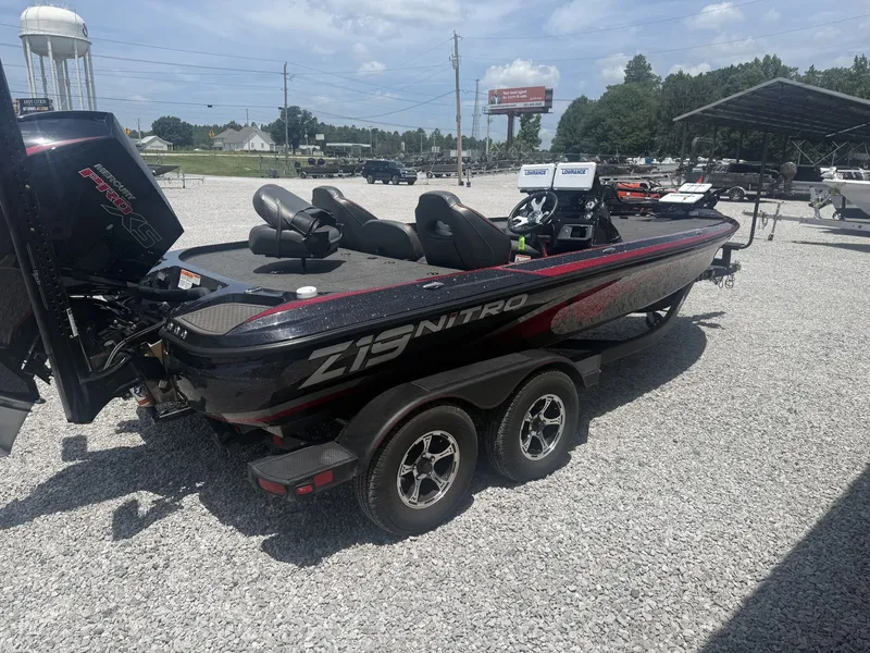Slide: The Image of A 2024 Nitro Z Series Z19 boat with a powerful engine and modern features on a trailer. - 4