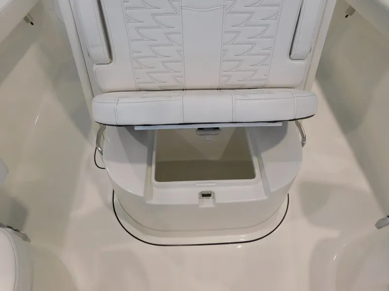 Slide: The Image of Parker Marine 2540 254 Fathom 2026 - 16