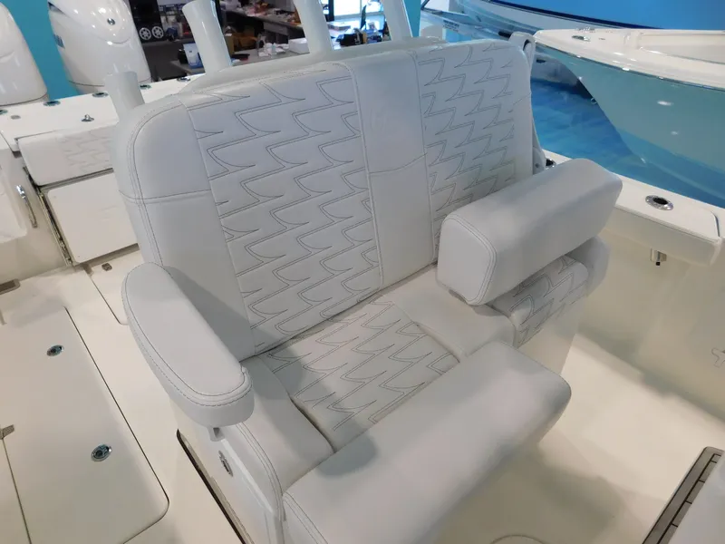 Slide: The Image of Parker Marine 2540 254 Fathom 2026 - 12