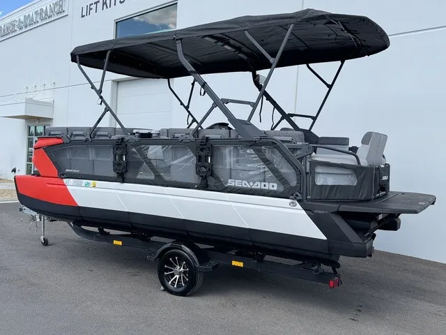 Slide: The Image of Sea-Doo Switch Sport 21 2024 - 3