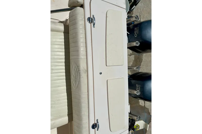Slide: The Image of 2007 Grady-White Express 330 boat seating and Yamaha 250 engines. - 108
