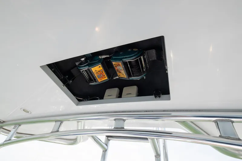 Slide: The Image of Ceiling view of 2003 Hatteras 60 Convertible yacht with fishing equipment. - 11