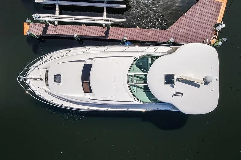 Slide: The Image of Overhead view of a 2006 Sea Ray 40 Motor Yacht docked at a marina. - 4